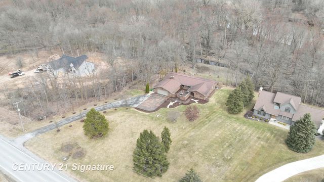 6728 N River Road, Tittabawassee Twp, MI 48623