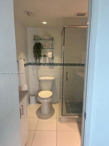 1160 Hillsboro Mile 204 204, Hillsboro Beach, FL 33062