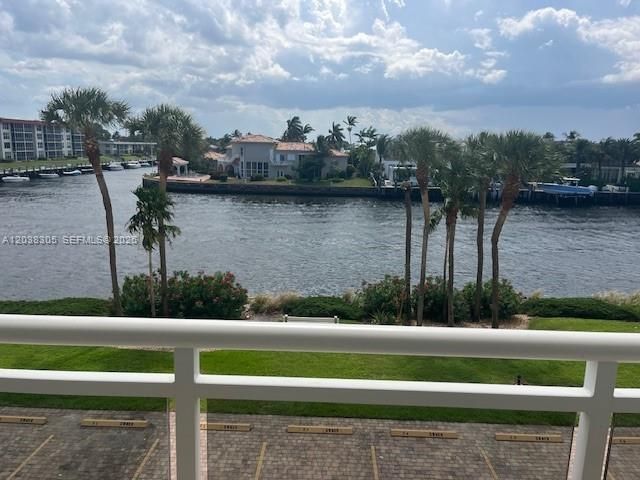 1160 Hillsboro Mile 204 204, Hillsboro Beach, FL 33062
