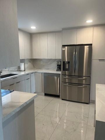 1160 Hillsboro Mile 204 204, Hillsboro Beach, FL 33062