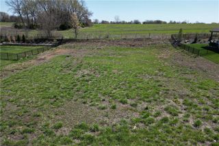 4716 SE Lyne Street, Blue Springs, MO 64014