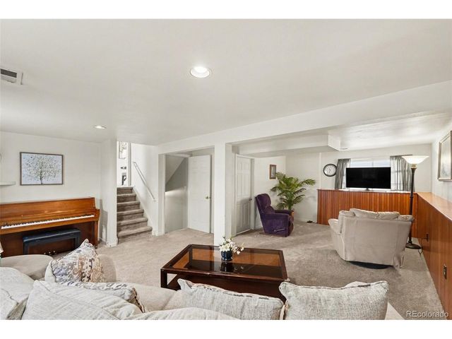 11055 Dahlia Ct, Thornton, CO 80233