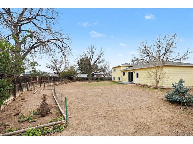 11055 Dahlia Ct, Thornton, CO 80233