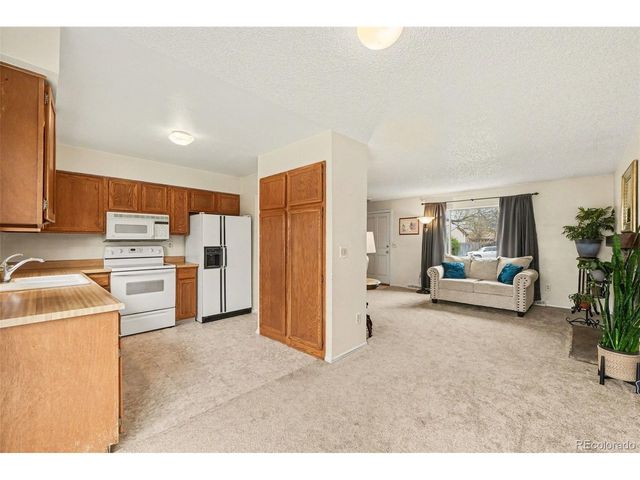 11055 Dahlia Ct, Thornton, CO 80233