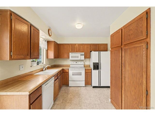 11055 Dahlia Ct, Thornton, CO 80233