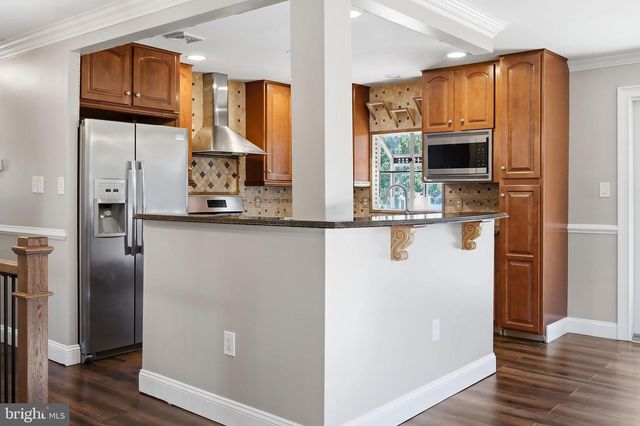 213 LAWRENCE DR, Lanoka Harbor, NJ 08734