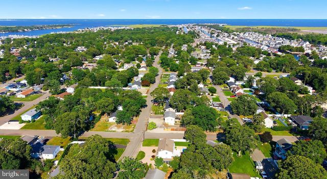213 LAWRENCE DR, Lanoka Harbor, NJ 08734