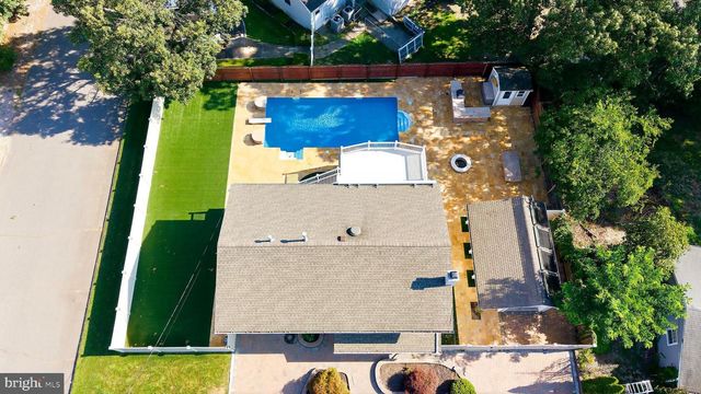 213 LAWRENCE DR, Lanoka Harbor, NJ 08734