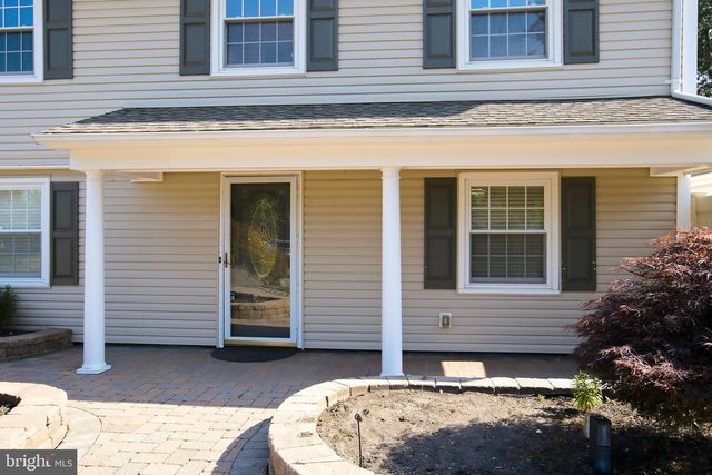 213 LAWRENCE DR, Lanoka Harbor, NJ 08734