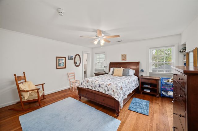 2229 Maroneal Street, Houston, TX 77030