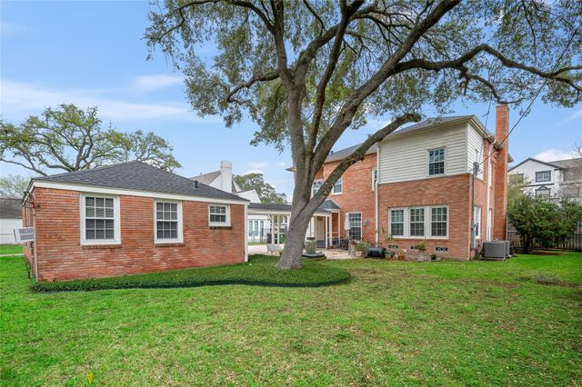 2229 Maroneal Street, Houston, TX 77030