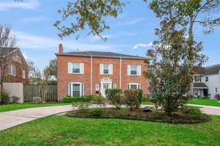 2229 Maroneal Street, Houston, TX 77030