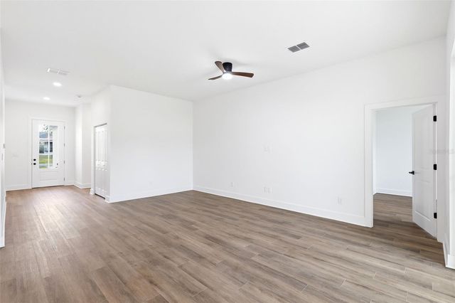 162 W ROMANY LOOP, Beverly Hills, FL 34465
