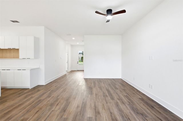 162 W ROMANY LOOP, Beverly Hills, FL 34465