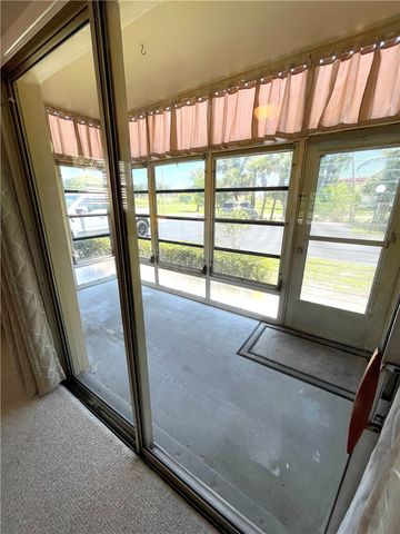 104 Royal Oak Drive 103, Vero Beach, FL 32962