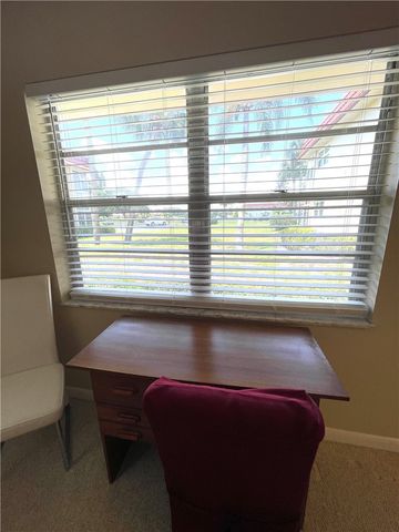 104 Royal Oak Drive 103, Vero Beach, FL 32962