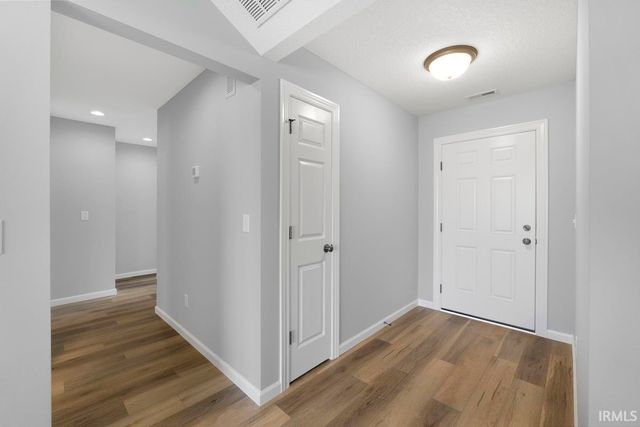 801 Lagonda Trail, Fort Wayne, IN 46818