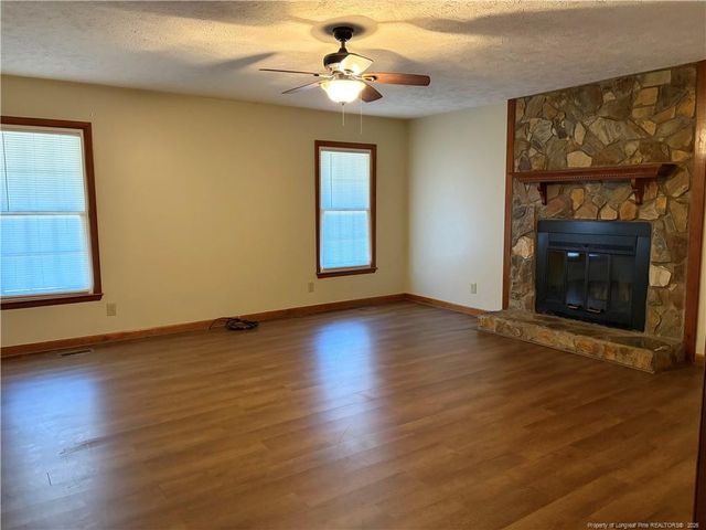 7098 Calamar Drive, Fayetteville, NC 28314