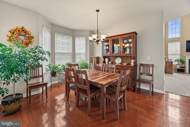 319 CHANCELLOR DR, Woodbury, NJ 08096