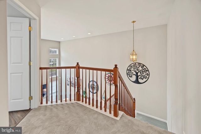 319 CHANCELLOR DR, Woodbury, NJ 08096