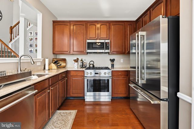 319 CHANCELLOR DR, Woodbury, NJ 08096