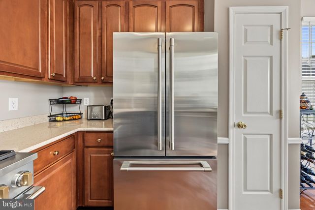 319 CHANCELLOR DR, Woodbury, NJ 08096