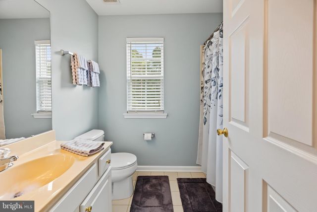 319 CHANCELLOR DR, Woodbury, NJ 08096