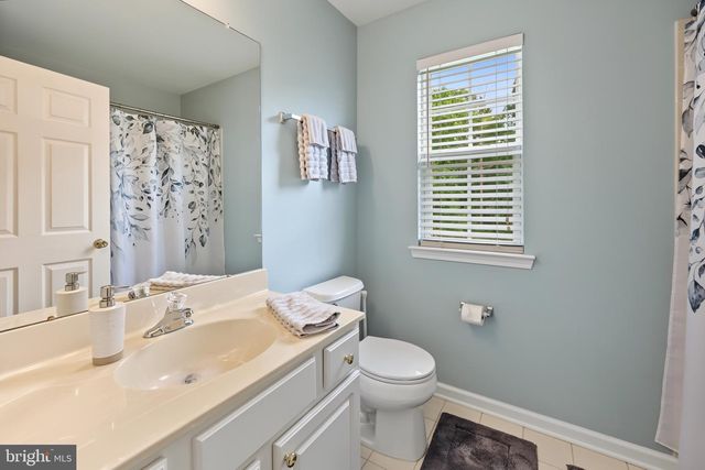 319 CHANCELLOR DR, Woodbury, NJ 08096