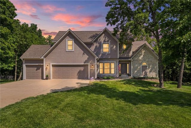 14760 Timber Lane, Bonner Springs, KS 66012