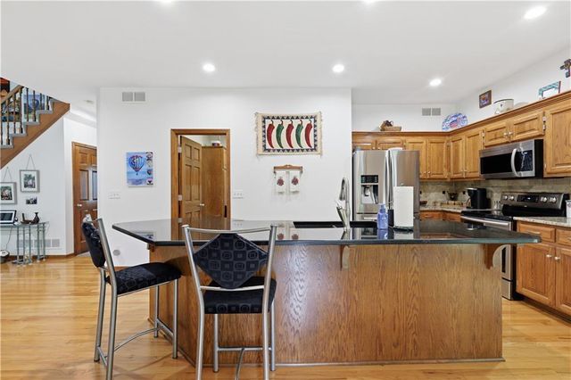 14760 Timber Lane, Bonner Springs, KS 66012