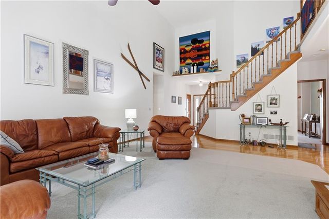 14760 Timber Lane, Bonner Springs, KS 66012