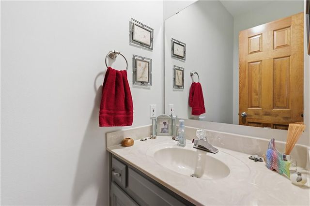 14760 Timber Lane, Bonner Springs, KS 66012