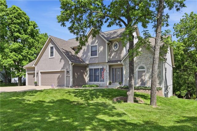 14760 Timber Lane, Bonner Springs, KS 66012