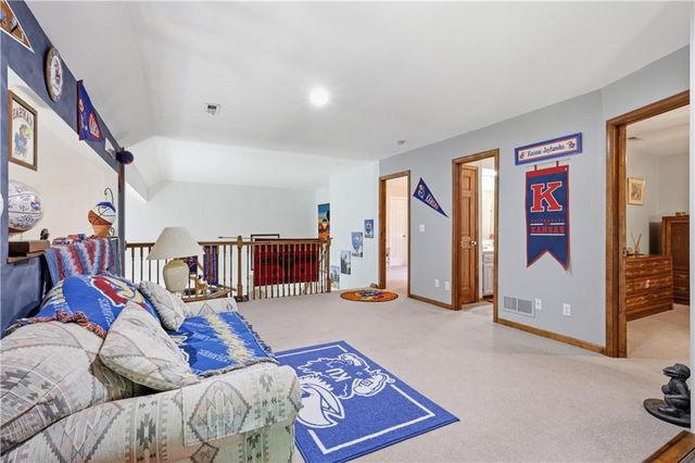 14760 Timber Lane, Bonner Springs, KS 66012