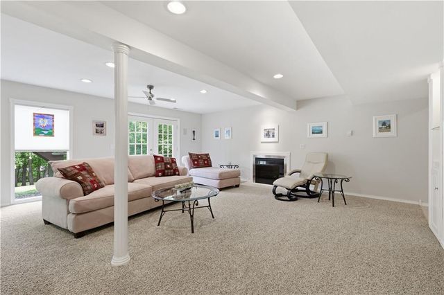 14760 Timber Lane, Bonner Springs, KS 66012