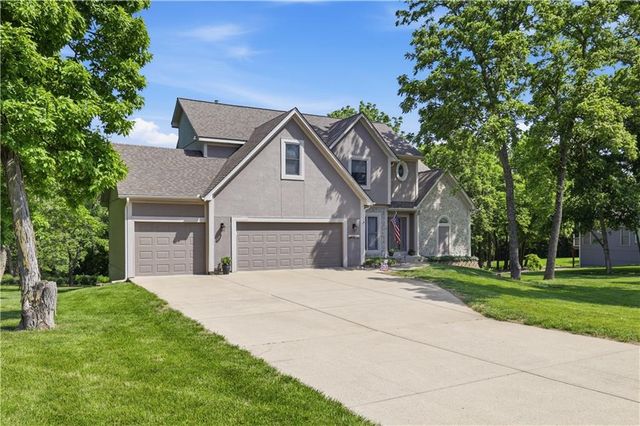 14760 Timber Lane, Bonner Springs, KS 66012