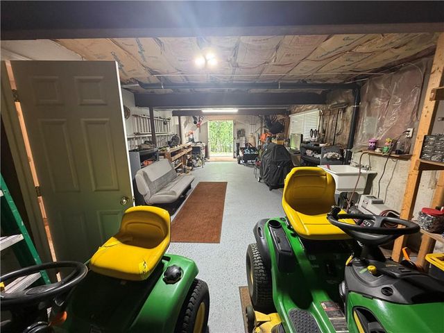 14760 Timber Lane, Bonner Springs, KS 66012