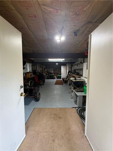 14760 Timber Lane, Bonner Springs, KS 66012