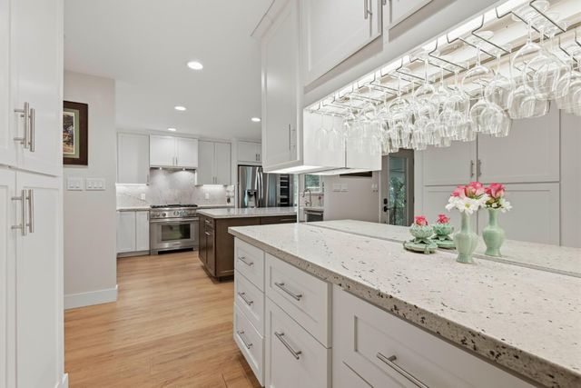 3174 Royal Dr, Cameron Park, CA 95682