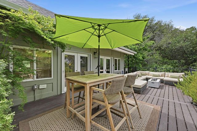 3174 Royal Dr, Cameron Park, CA 95682