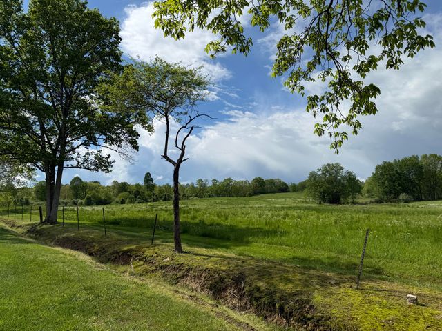 7325 Flemingsburg Road, Morehead, KY 40351