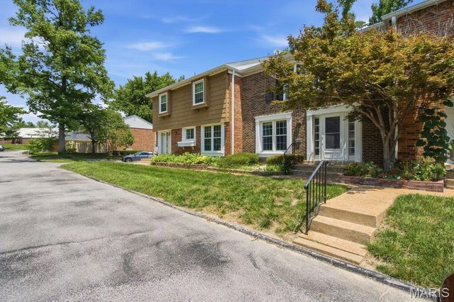 13423 Forestlac Drive, Chesterfield, MO 63141
