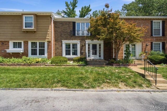 13423 Forestlac Drive, Chesterfield, MO 63141