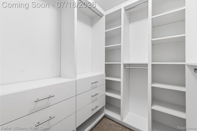 4230 Holly Lane, Oakland, MI 48306