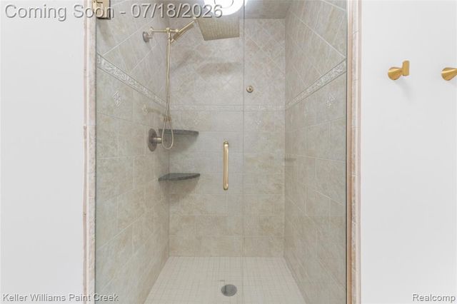 4230 Holly Lane, Oakland, MI 48306