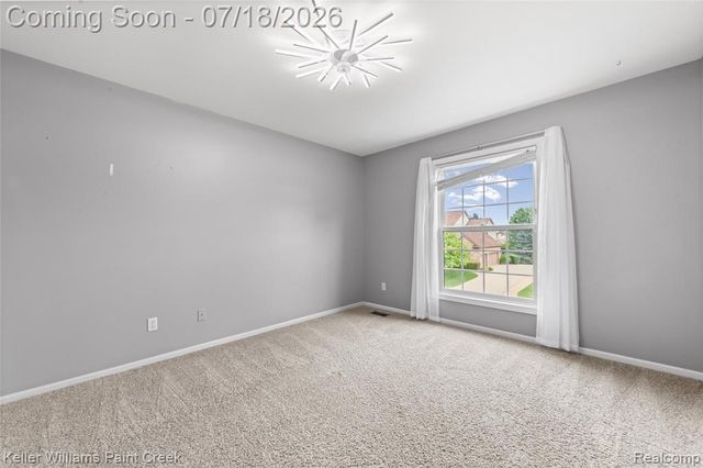 4230 Holly Lane, Oakland, MI 48306