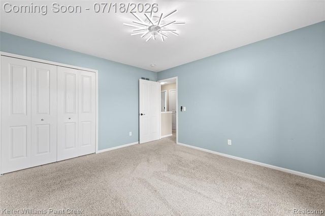 4230 Holly Lane, Oakland, MI 48306