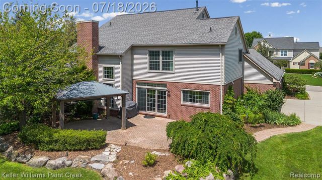 4230 Holly Lane, Oakland, MI 48306
