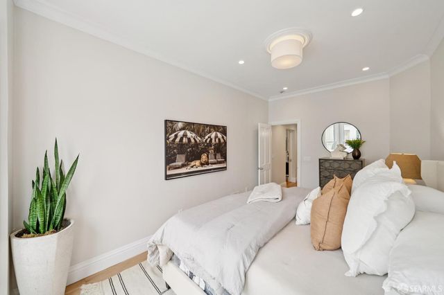 462 11th Avenue, San Francisco, CA 94121