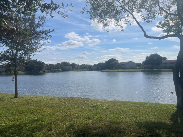9878 Nob Hill Court 9878, Sunrise, FL 33351